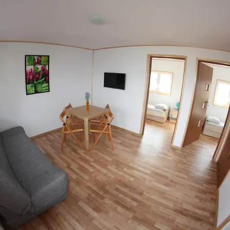 Rodzinna Kraina Lodge *