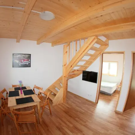 Rodzinna Kraina Lodge Stolpmünde