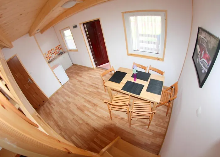 Rodzinna Kraina Chata