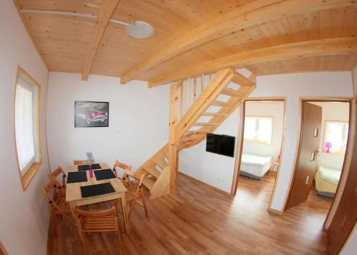 Rodzinna Kraina Lodge Stolpmünde